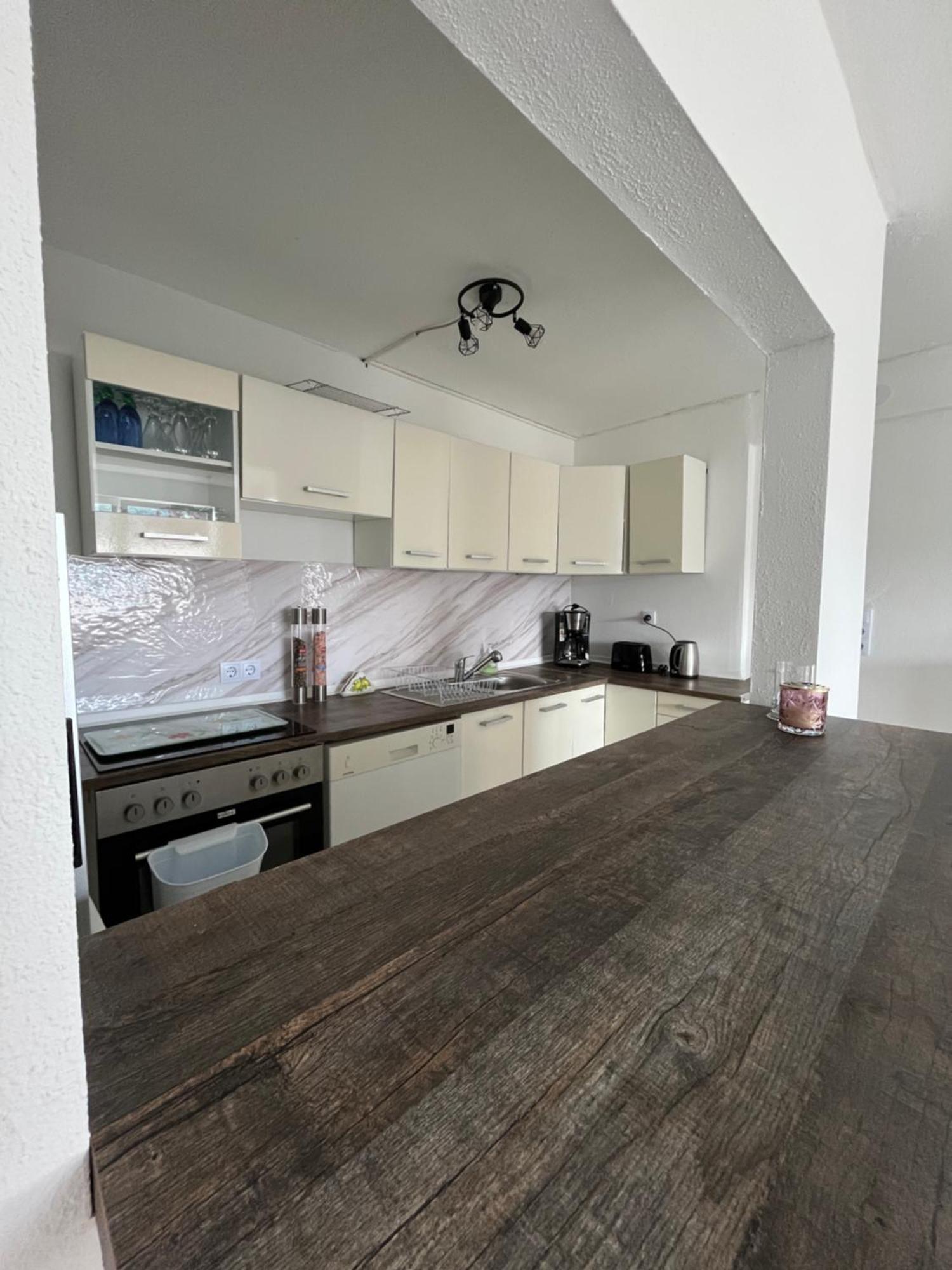 Moderne Ferienwohnung Mit Guter Ausstattung Und Self Checkin Bodenwerder Exterior foto